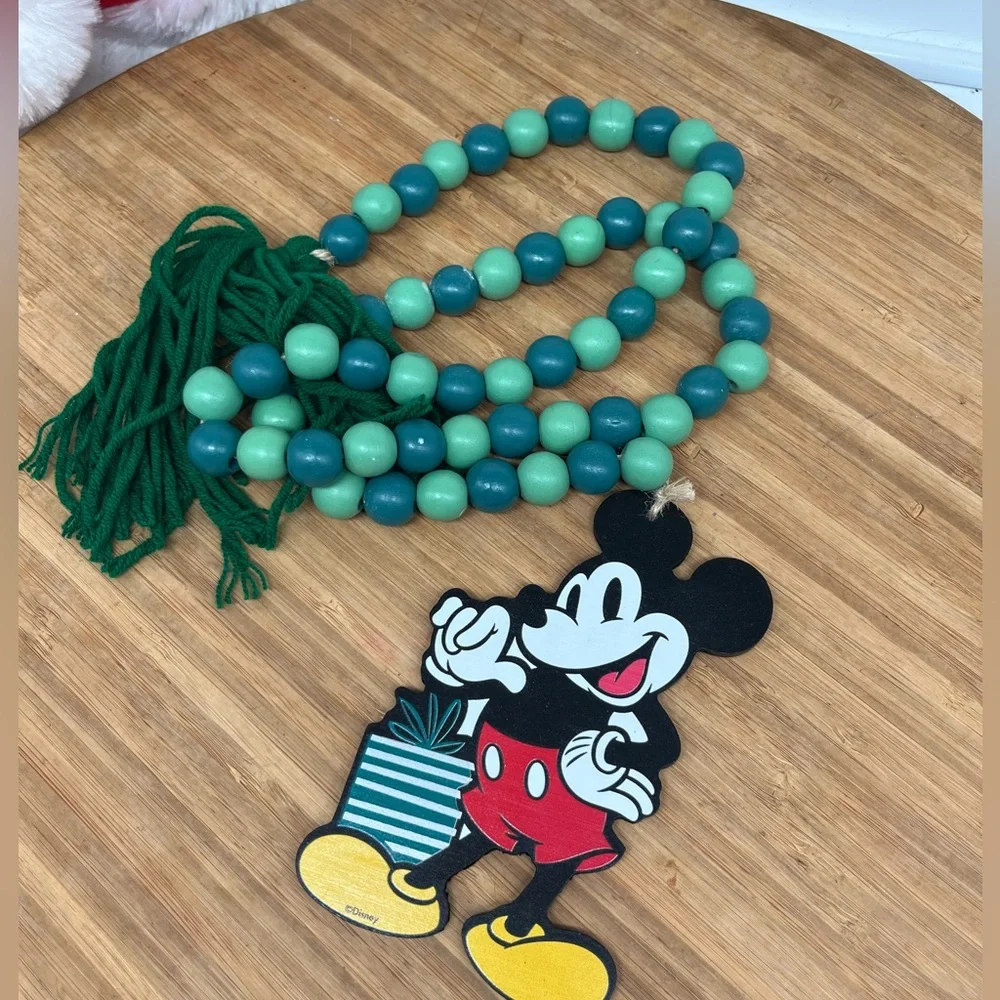 Disney Mickey Mouse Wooden Bead Garland 3' Christmas decor tiered tray